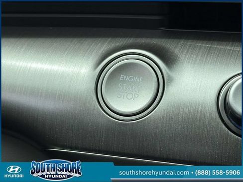 Certified 2024 Hyundai Kona Limited FWD image 31