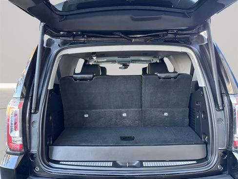 Used 2018 GMC Yukon SLT w/ HD Trailering Package image 33