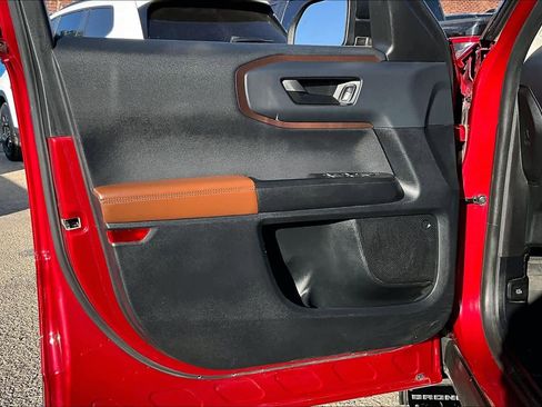 Certified 2021 Ford Bronco Sport Outer Banks AWD/4WD image 20