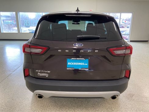 Used 2023 Ford Escape Active w/ Tech Pack #2 image 6