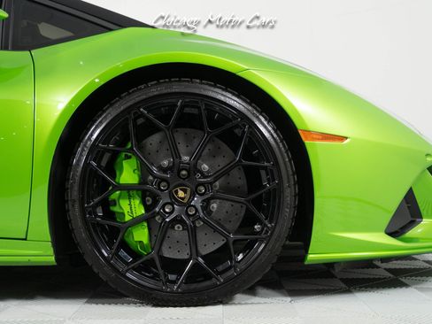 Used 2020 Lamborghini Huracan EVO AWD/4WD image 11
