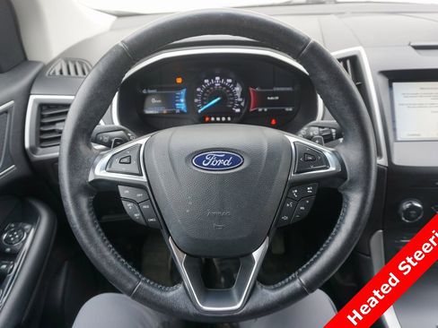 Used 2019 Ford Edge SEL w/ Equipment Group 201A image 3