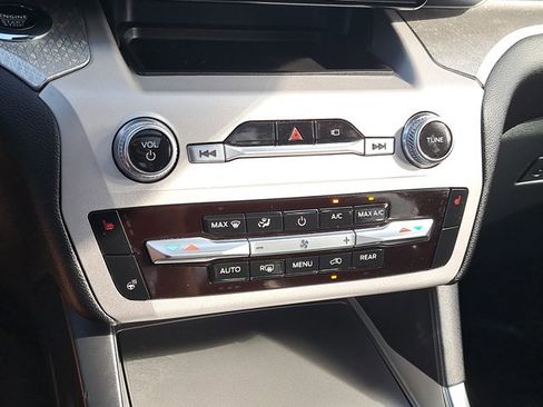 Certified 2023 Ford Explorer Timberline w/ Timberline Technology Package image 31