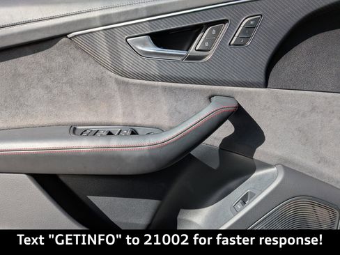 Certified 2024 Audi RS Q8 image 30