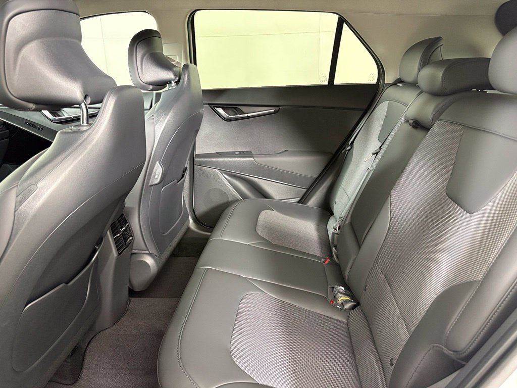 New 2026 Kia Niro EX FWD image 33
