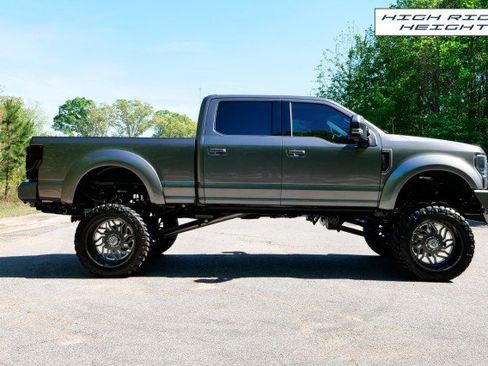 Used 2022 Ford F250 Limited image 48