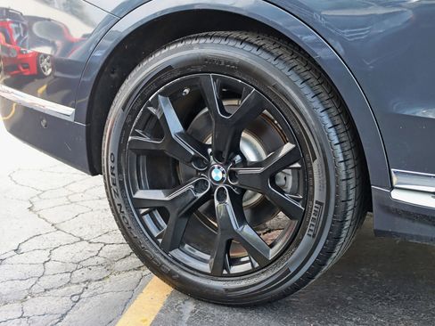 Used 2019 BMW X7 xDrive40i w/ Premium Package AWD/4WD image 7