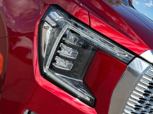 Used 2022 GMC Yukon Denali image 33