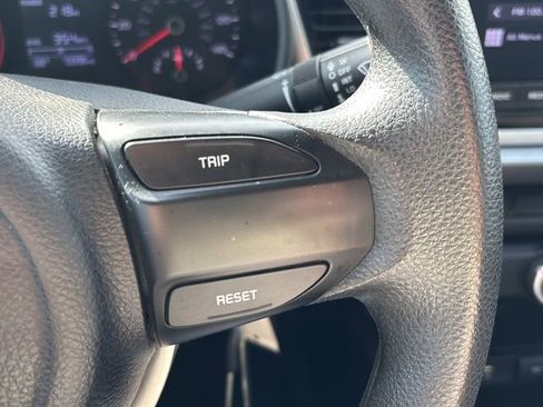 Used 2022 Kia Rio LX FWD image 23