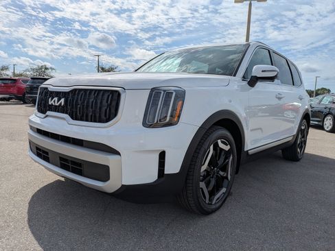 New 2025 Kia Telluride EX image 9
