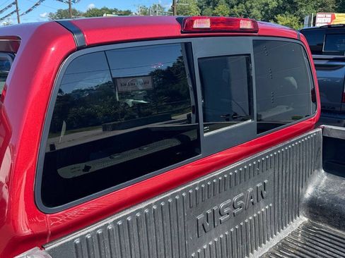 Used 2019 Nissan Frontier SV AWD/4WD image 9