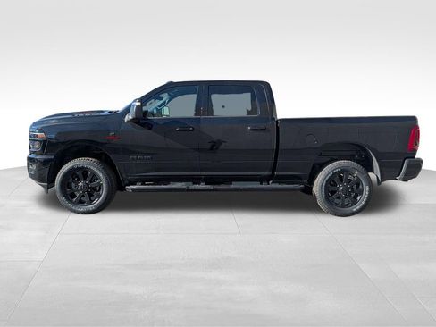 New 2026 RAM 2500 Laramie AWD/4WD image 3