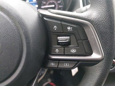 Certified 2023 Subaru Crosstrek 2.0i image 17