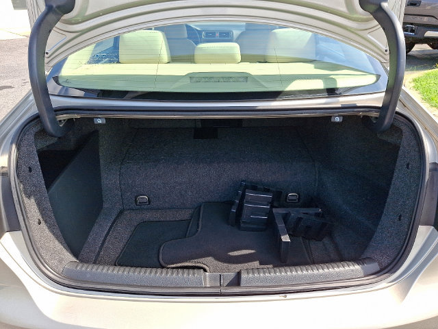 Used 2013 Volkswagen Jetta Hybrid Sedan FWD image 27