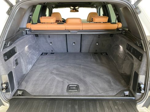 Used 2026 BMW X5 xDrive40i w/ Climate Comfort Package image 31