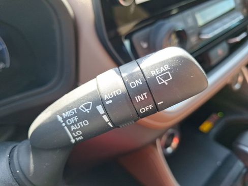 Used 2024 Toyota Grand Highlander Platinum image 23