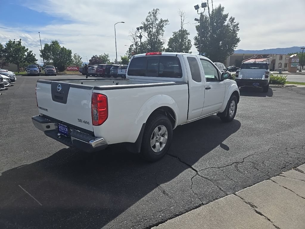 Used 2009 Nissan Frontier SE w/ SE Value Truck Pkg AWD/4WD image 5