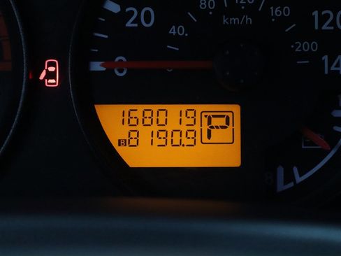 Used 2017 Nissan Frontier SV w/ SV Value Truck Package image 8