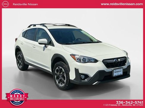 Used 2023 Subaru Crosstrek 2.0i Premium AWD/4WD image 8