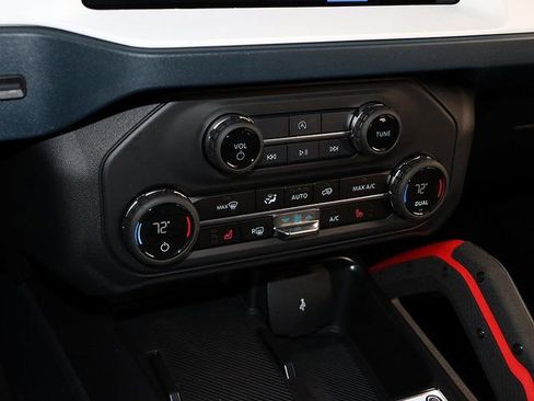 New 2026 Ford Bronco Heritage Edition AWD/4WD image 23