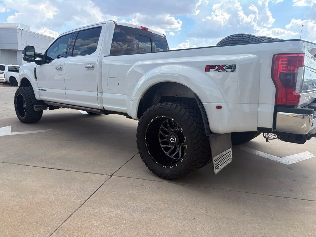 Used 2017 Ford F350 King Ranch w/ King Ranch Ultimate Package AWD/4WD image 5