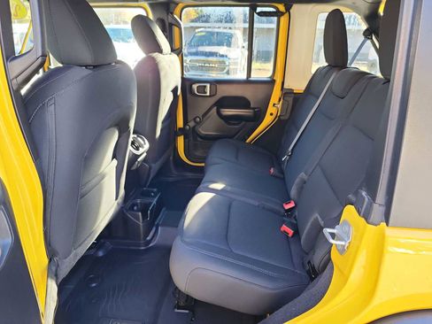 Used 2021 Jeep Wrangler Unlimited Sport image 15