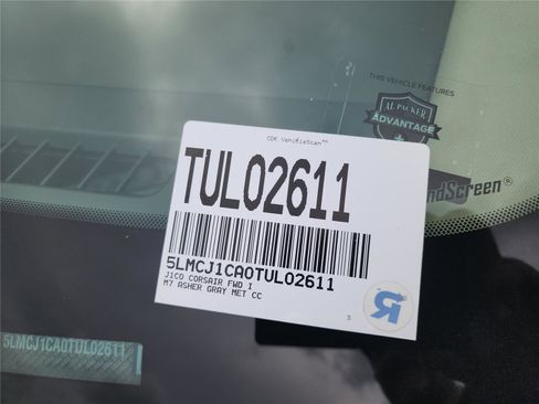 New 2026 Lincoln Corsair Premiere image 10