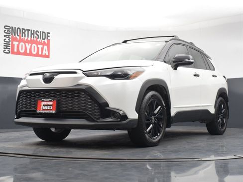 Used 2025 Toyota Corolla Cross AWD Hybrid image 32