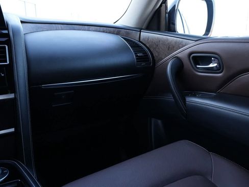 Certified 2023 INFINITI QX80 Premium Select w/ Cargo Package image 8