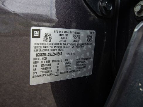 Used 2018 GMC Acadia SLE w/ Driver Alert Package I image 27