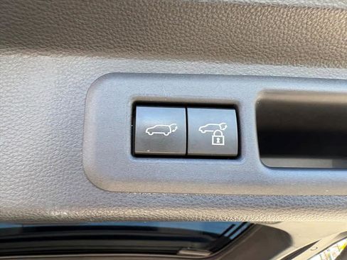 Used 2023 Toyota Sequoia Limited image 29