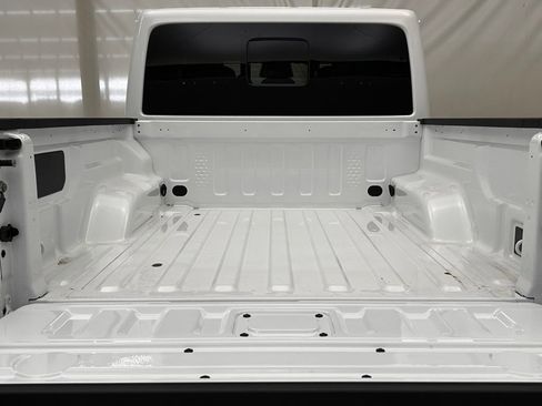 New 2026 Jeep Gladiator Sport AWD/4WD image 9