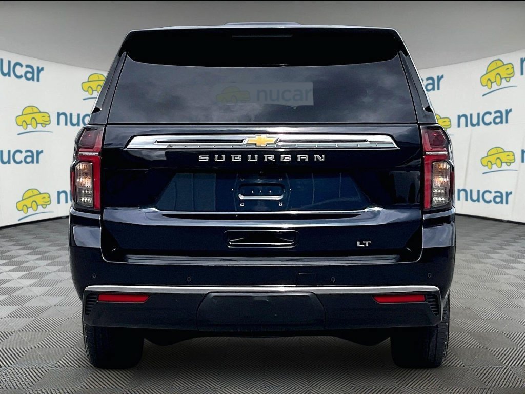 Used 2024 Chevrolet Suburban LT AWD/4WD image 5