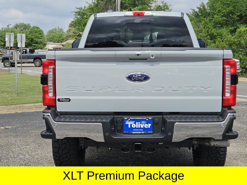 New 2026 Ford F250 XLT w/ XLT Premium Package AWD/4WD image 7