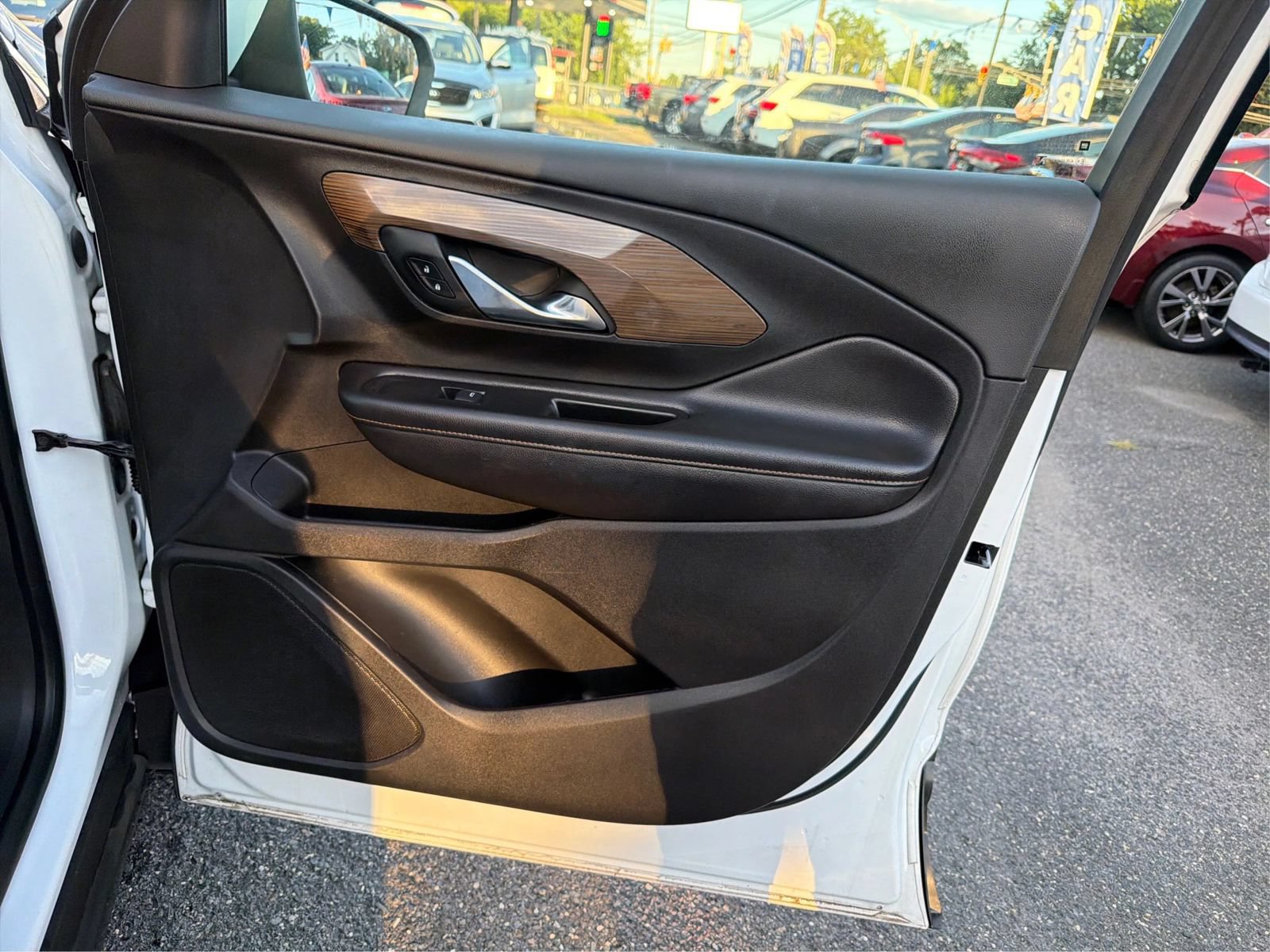 Used 2019 GMC Terrain SLE w/ Driver Convenience Package AWD/4WD image 23