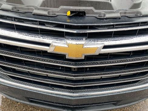 Used 2019 Chevrolet Traverse LT image 29