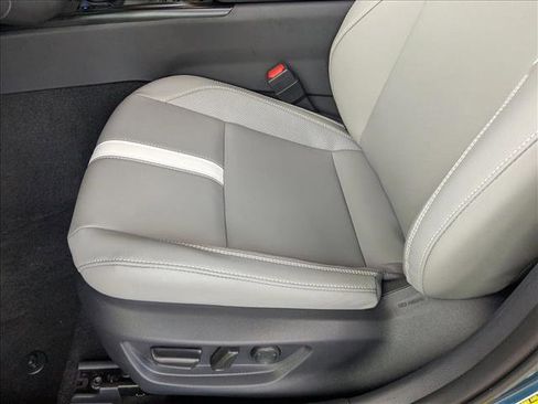 New 2025 Toyota Camry SE FWD image 4
