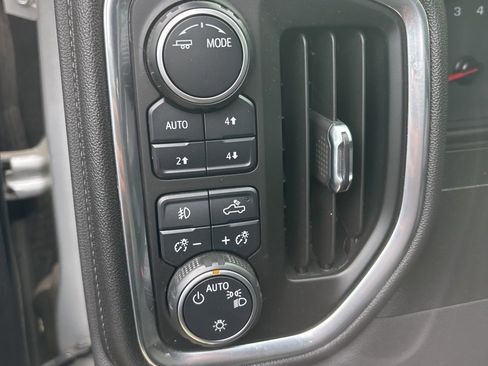 Used 2021 Chevrolet Silverado 1500 RST image 18