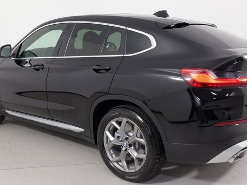Used 2022 BMW X4 xDrive30i w/ Convenience Package image 26