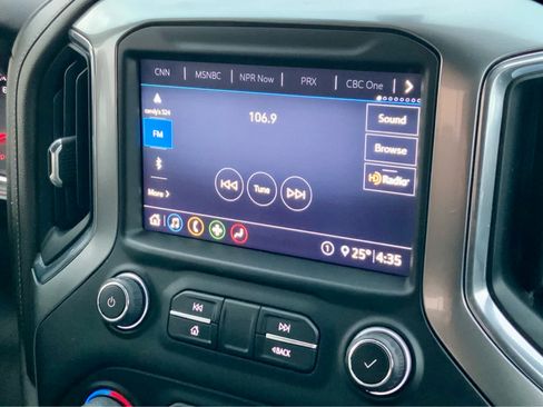 Used 2020 Chevrolet Silverado 1500 LT Trail Boss image 43