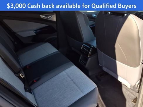 New 2026 Volkswagen ID.4 Pro image 18