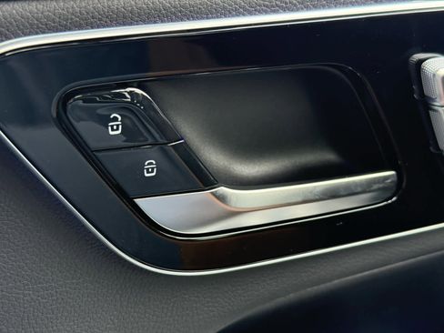 New 2026 Mercedes-Benz GLC 350e GLC 350e image 23