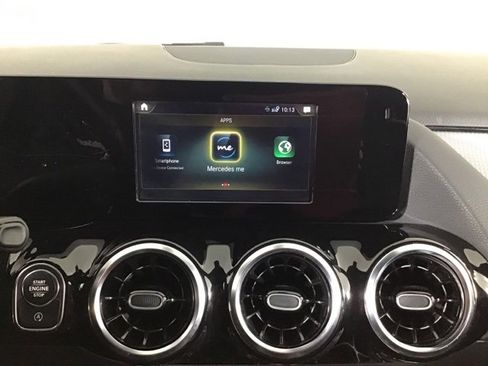 Used 2023 Mercedes-Benz GLA 250 4MATIC image 16