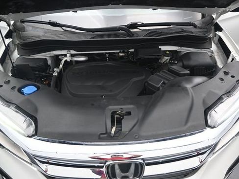 Used 2021 Honda Pilot Elite image 17