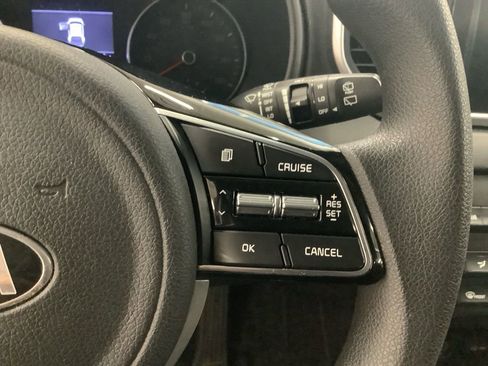 Used 2020 Kia Sportage LX AWD/4WD image 8