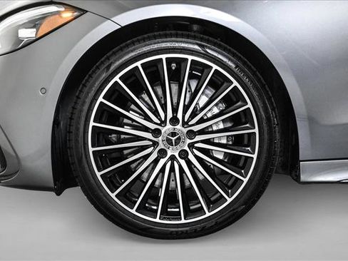 Certified 2025 Mercedes-Benz C 300 4MATIC Sedan image 26