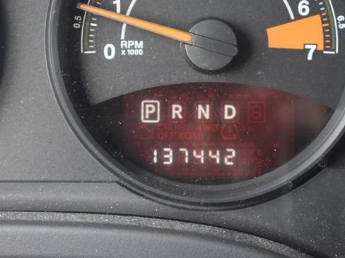 Used 2014 Jeep Patriot Latitude AWD/4WD image 15