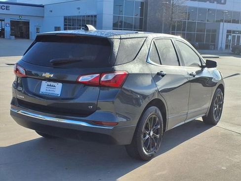 Used 2018 Chevrolet Equinox LT image 4