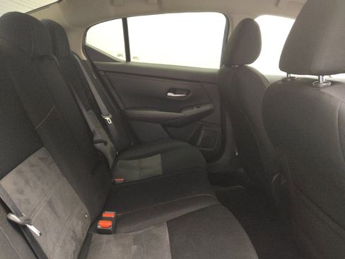 Used 2021 Nissan Sentra SR FWD image 19