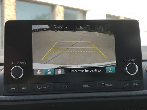 Used 2023 Honda CR-V EX image 15
